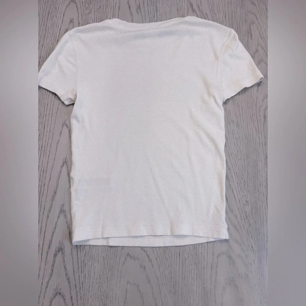 Re/Done Squeeze Me Graphic Tee - Picture 2 of 6